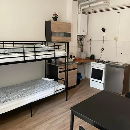 Hostel Black Style Moravske Namesti *