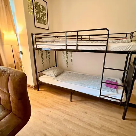 Hostel Black Style Moravske Namesti *